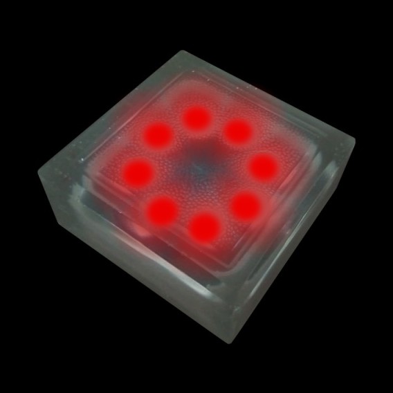 Светодиодная брусчатка на солнечных батареях 100x100x60 мм. одноцветная красная IP68